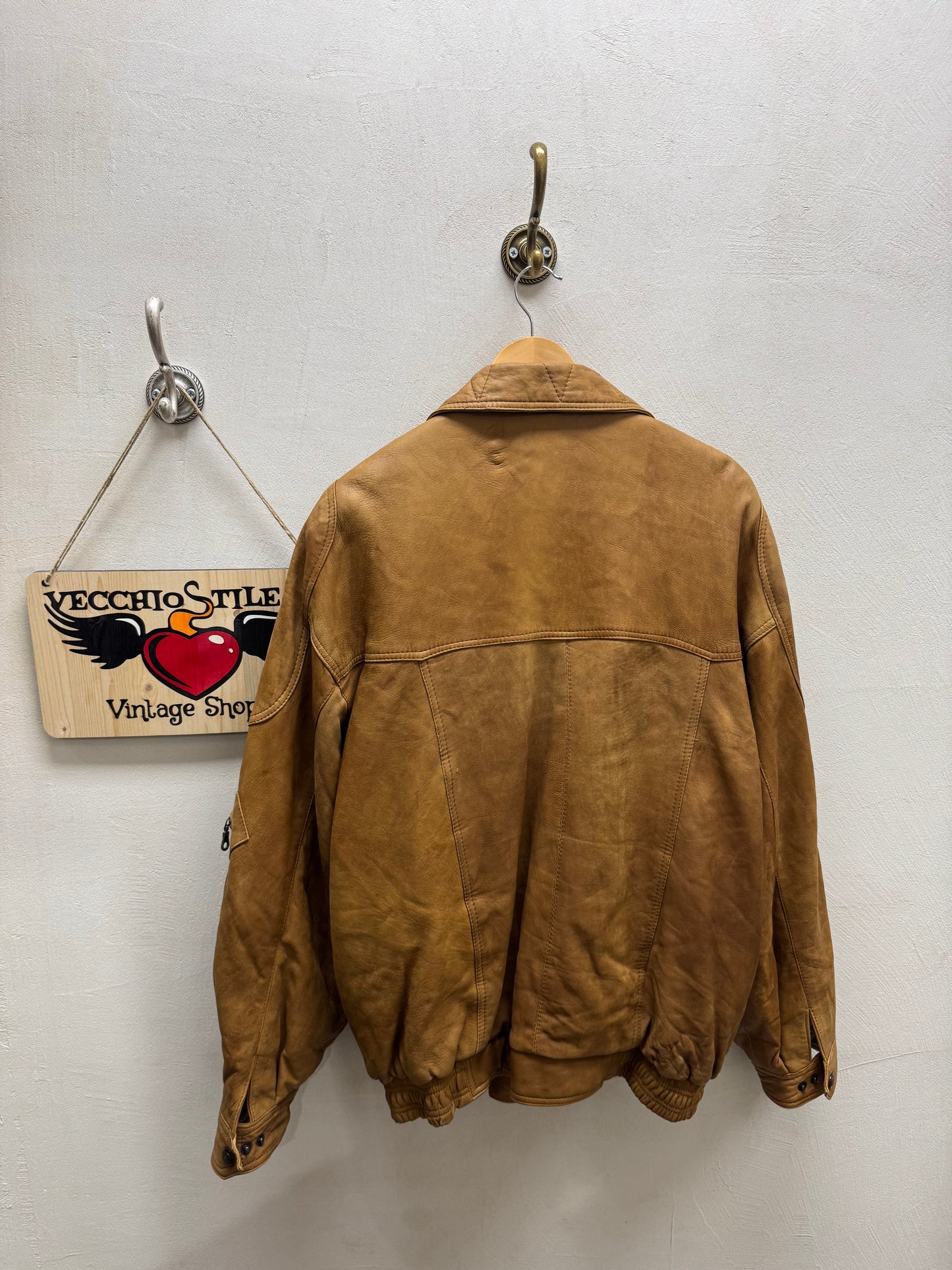 REAL LEATHER