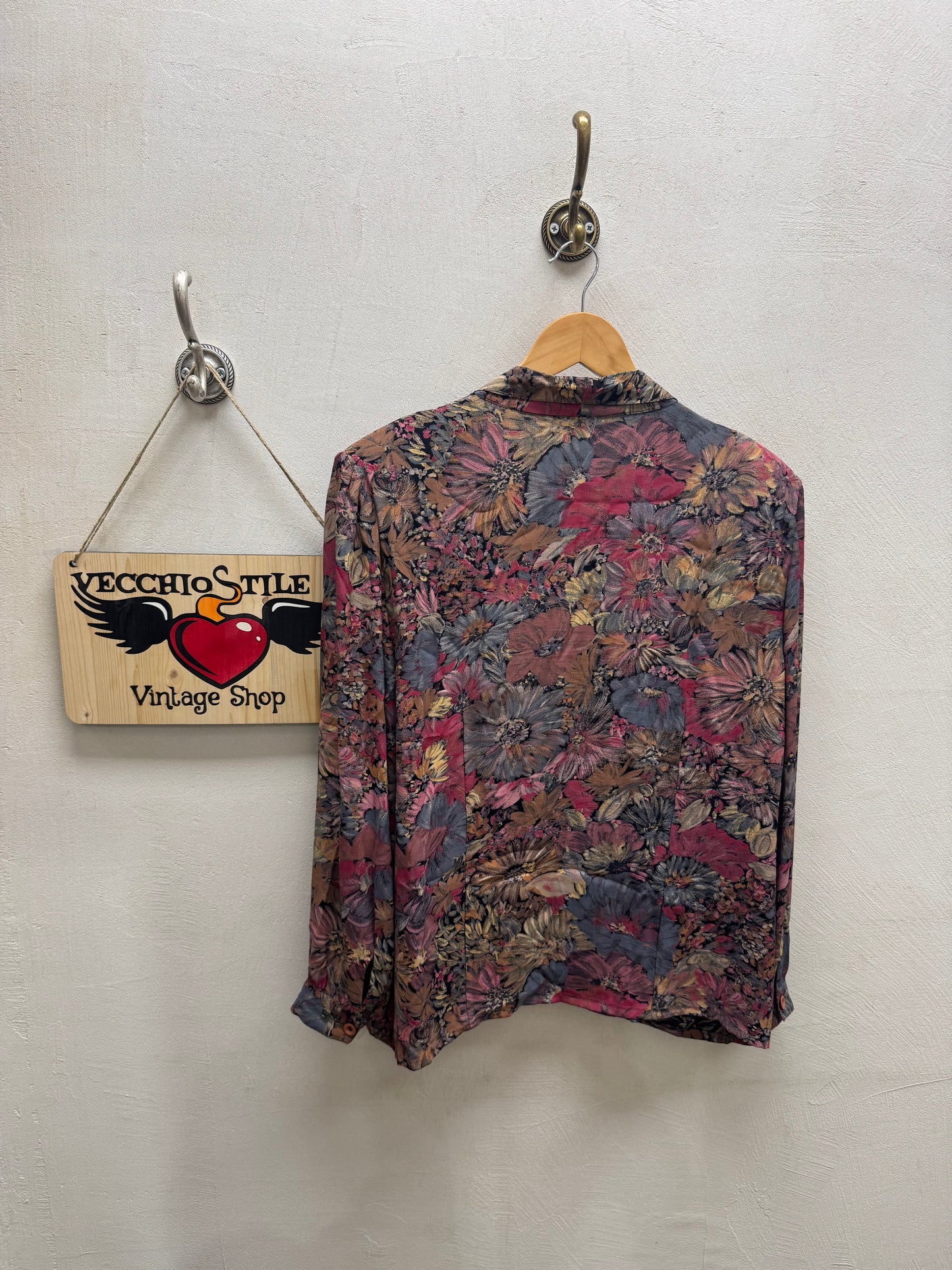 VINTAGE W