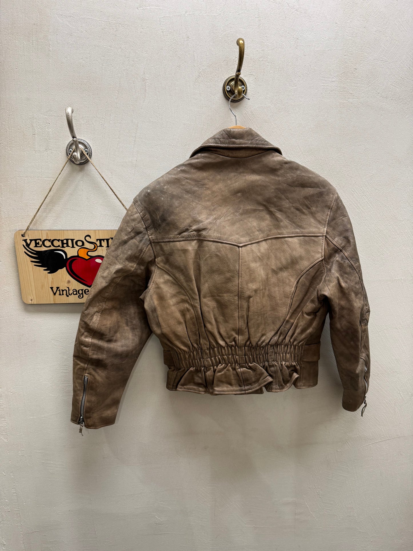 REAL LEATHER