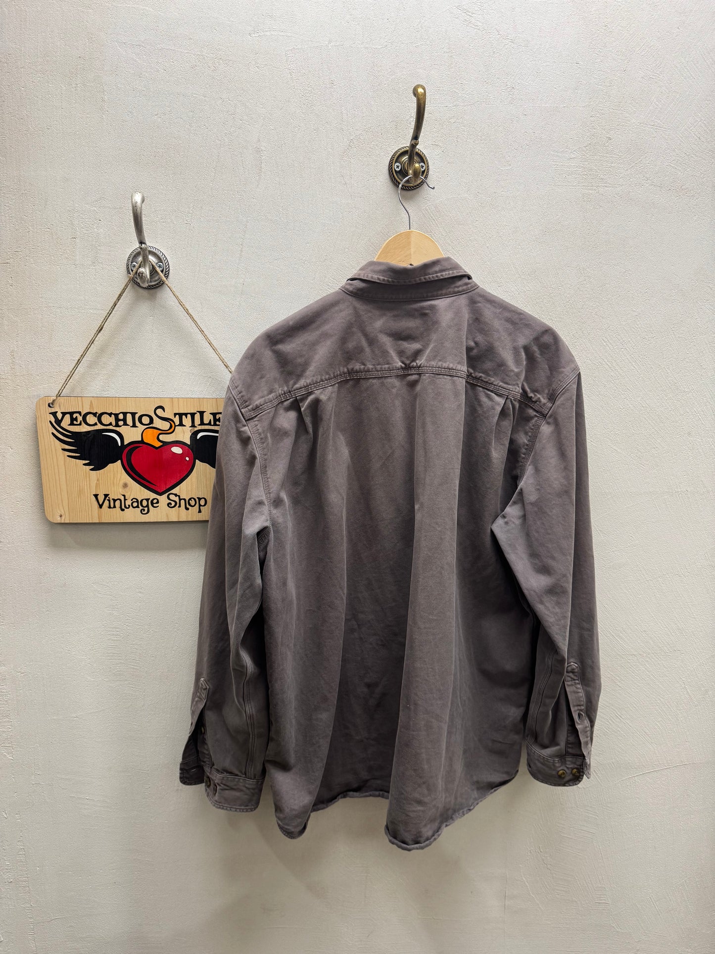 CARHARTT WORKER
