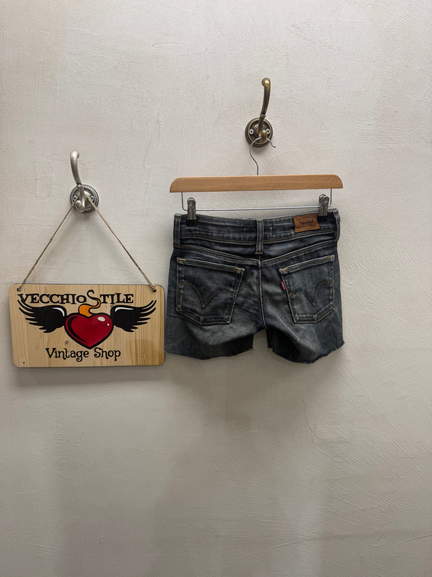 LEVI’S 570