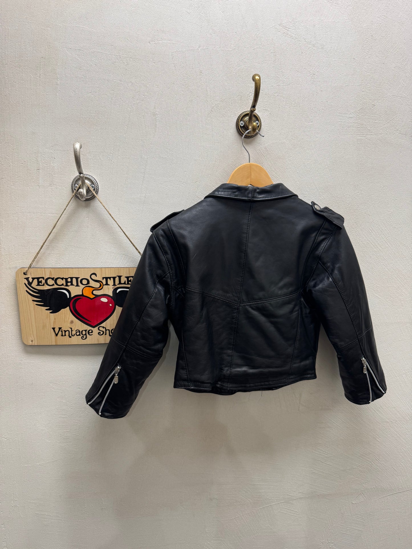 REAL LEATHER
