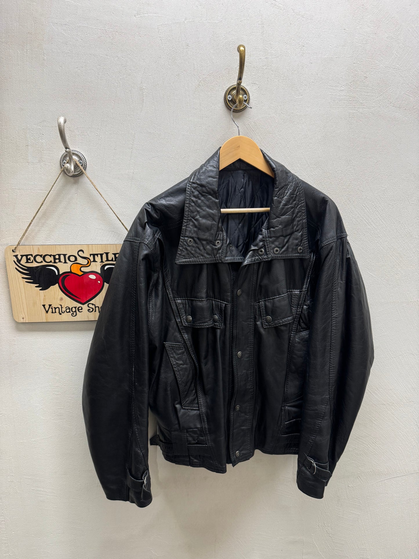 REAL LEATHER
