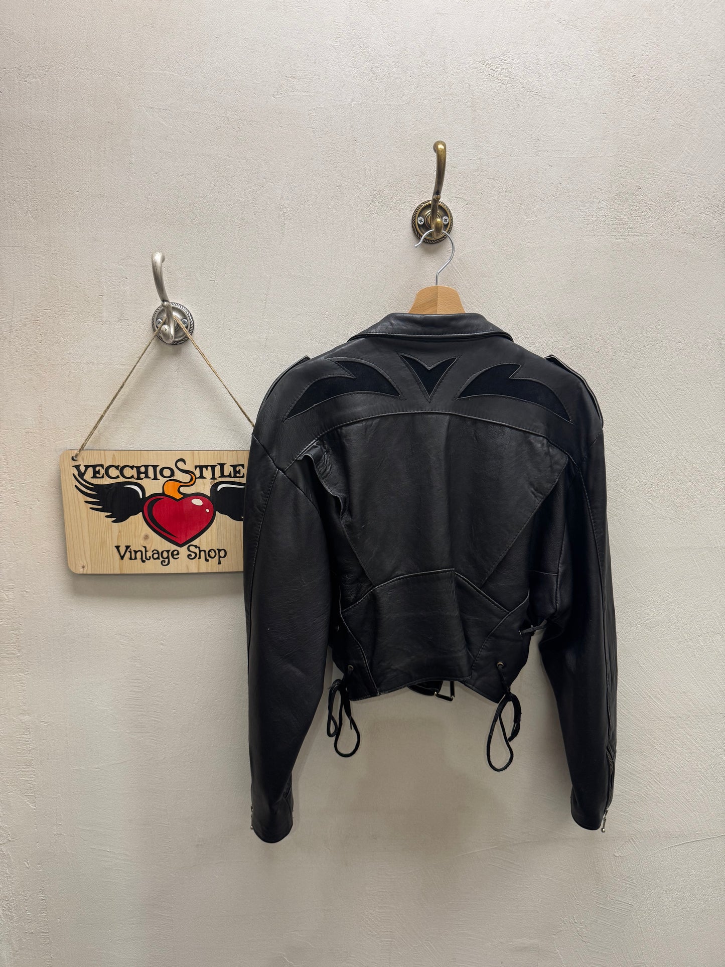 REAL LEATHER