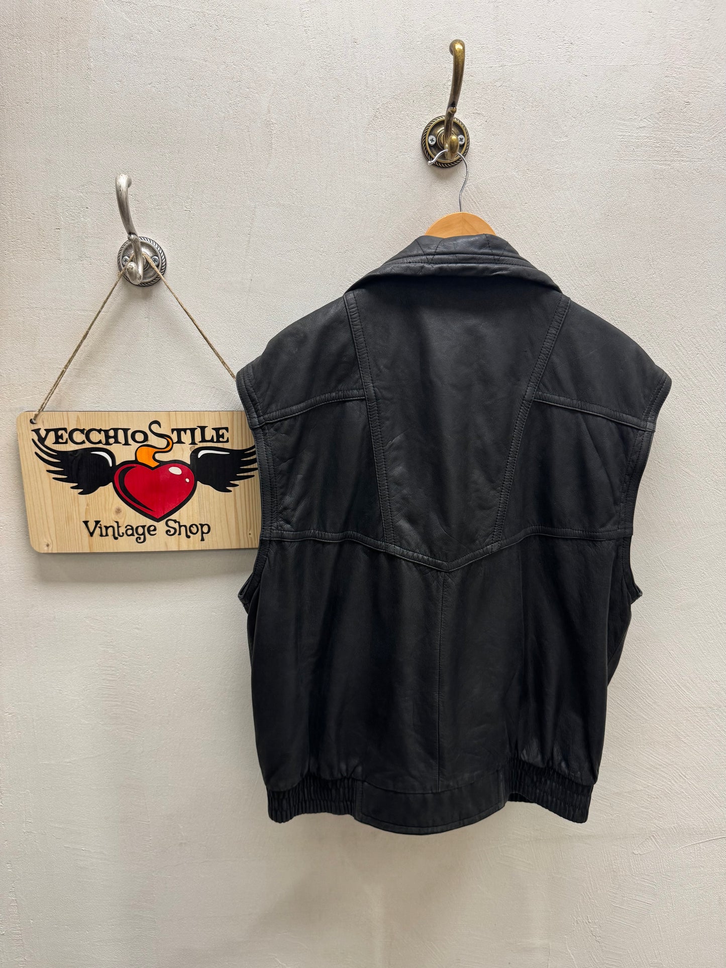 REAL LEATHER