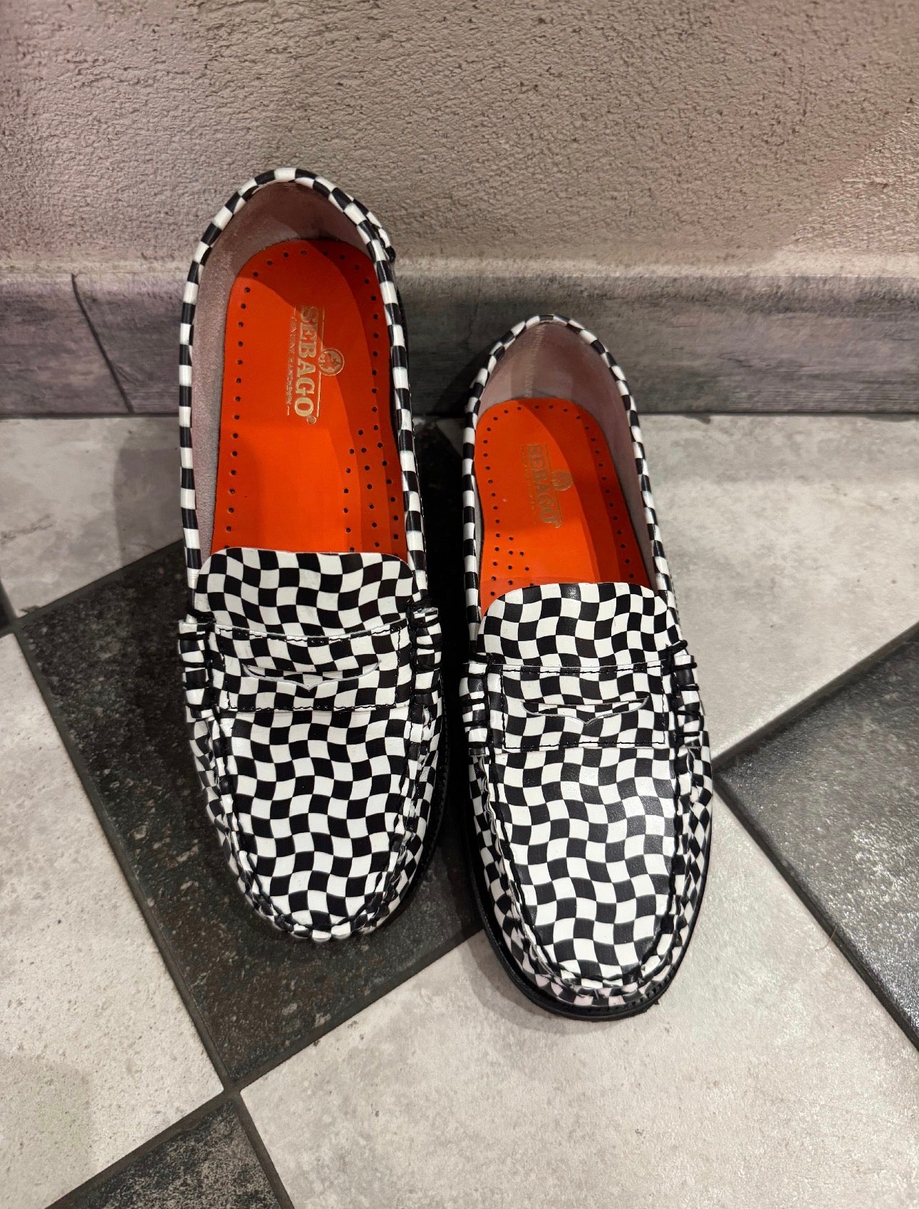 SEBAGO DAN
