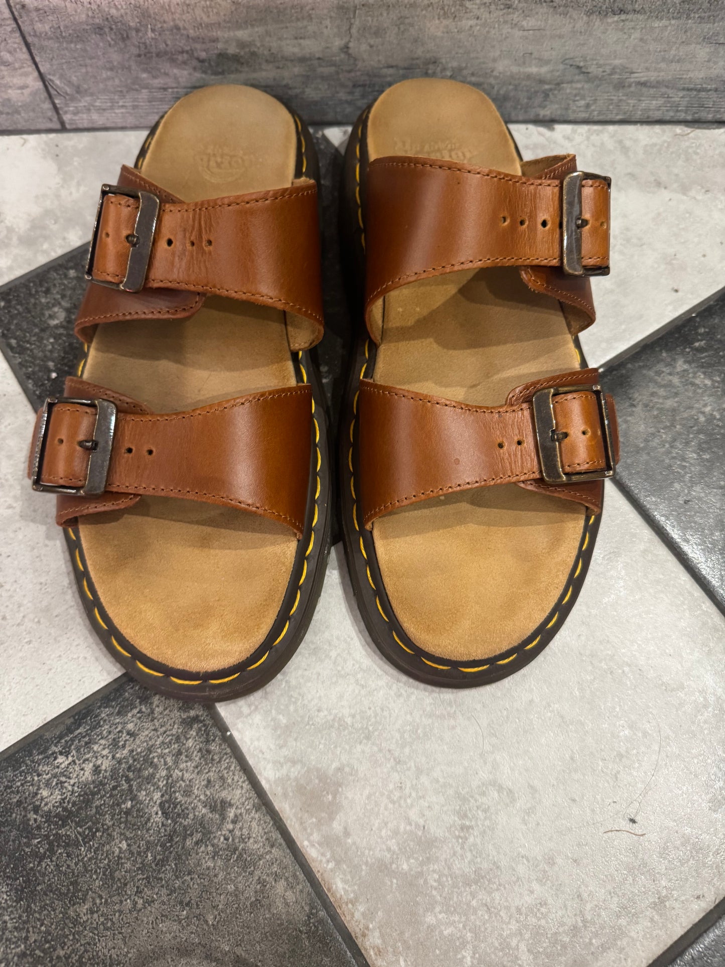 DR MARTENS JOSEF