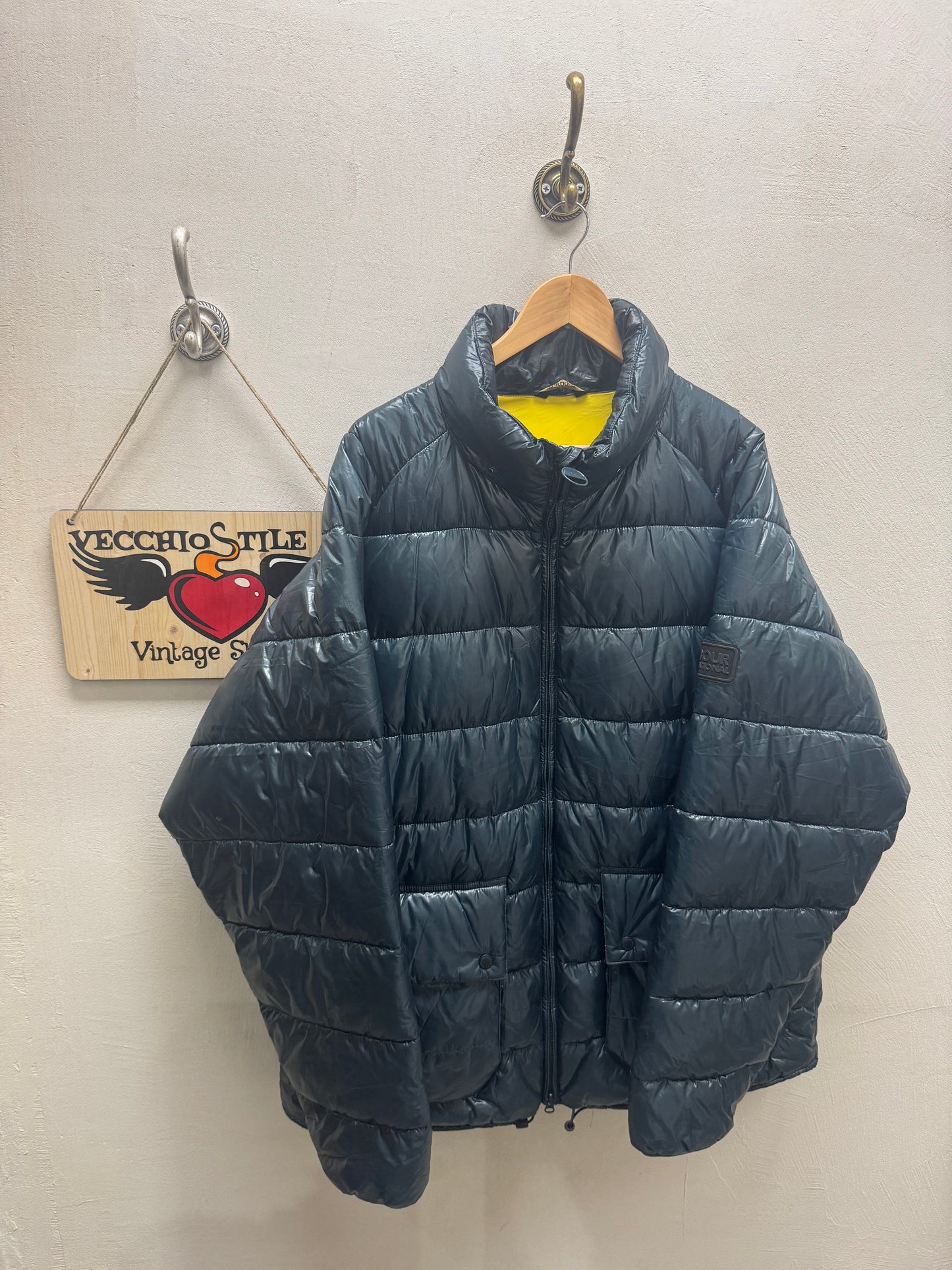 BARBOUR INTERNATIONAL
