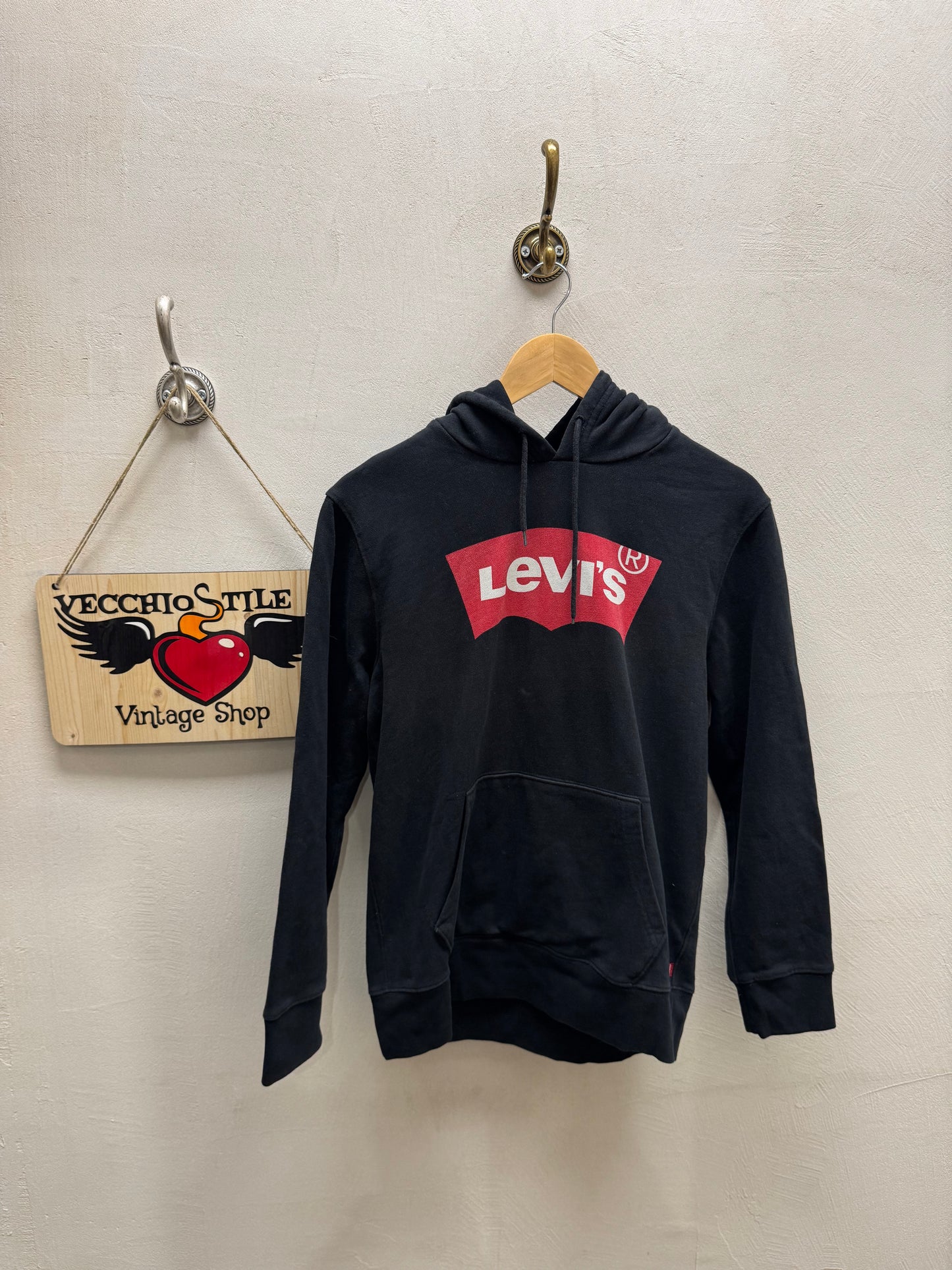 LEVI’S