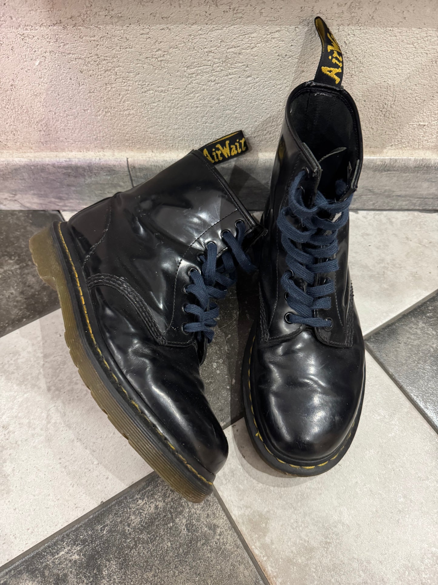 DR MARTENS 1460