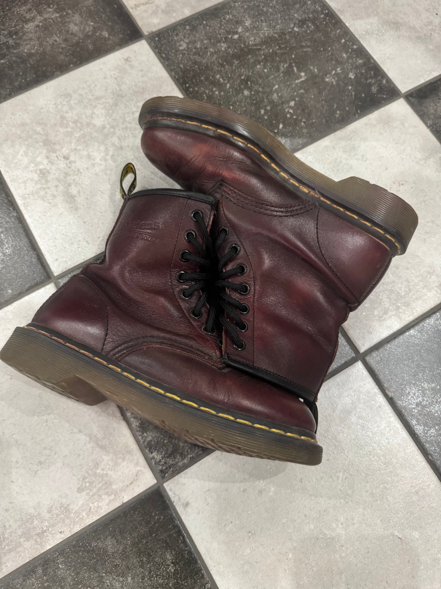 DR MARTENS 1460