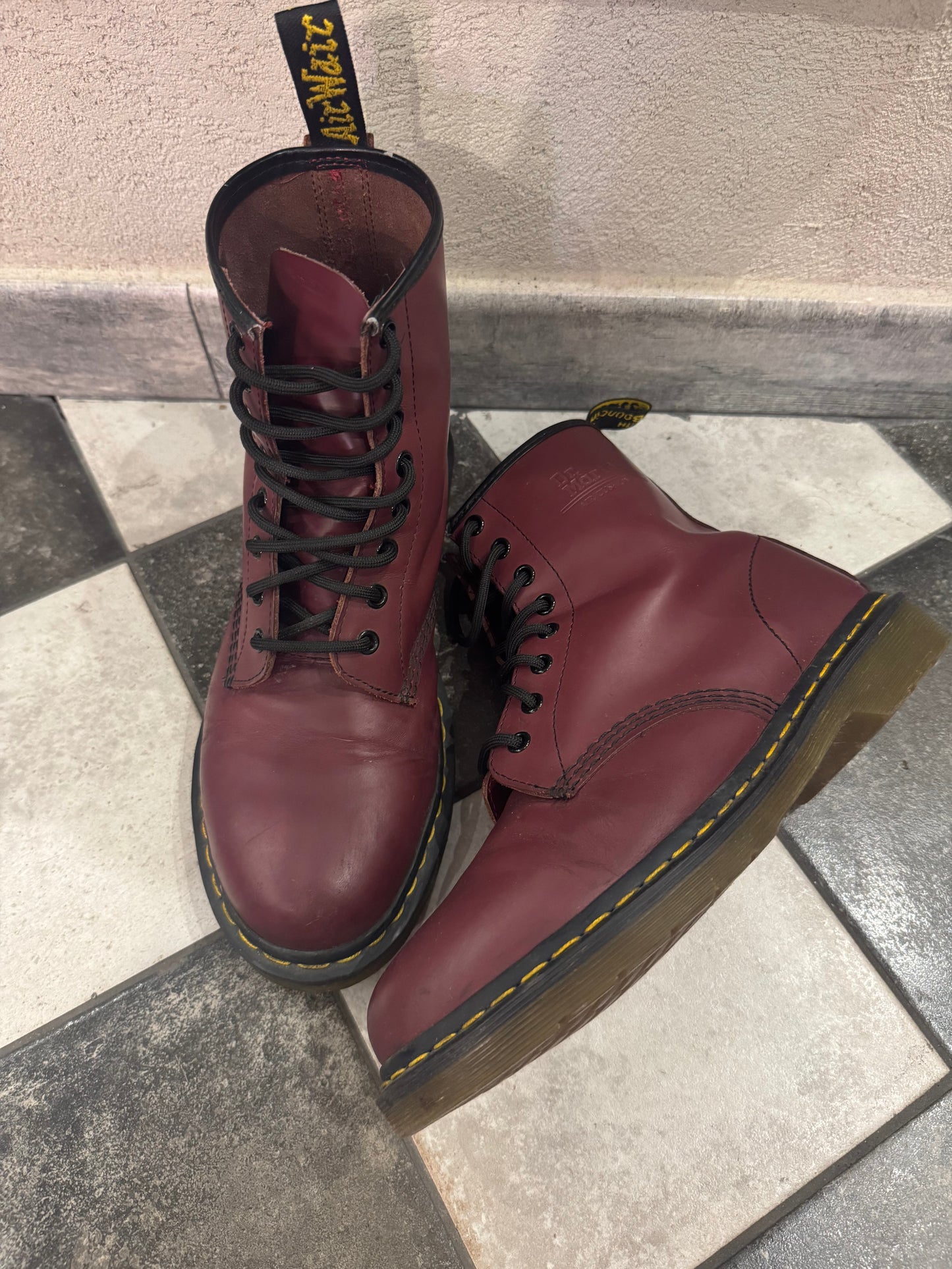 DR MARTENS 11822
