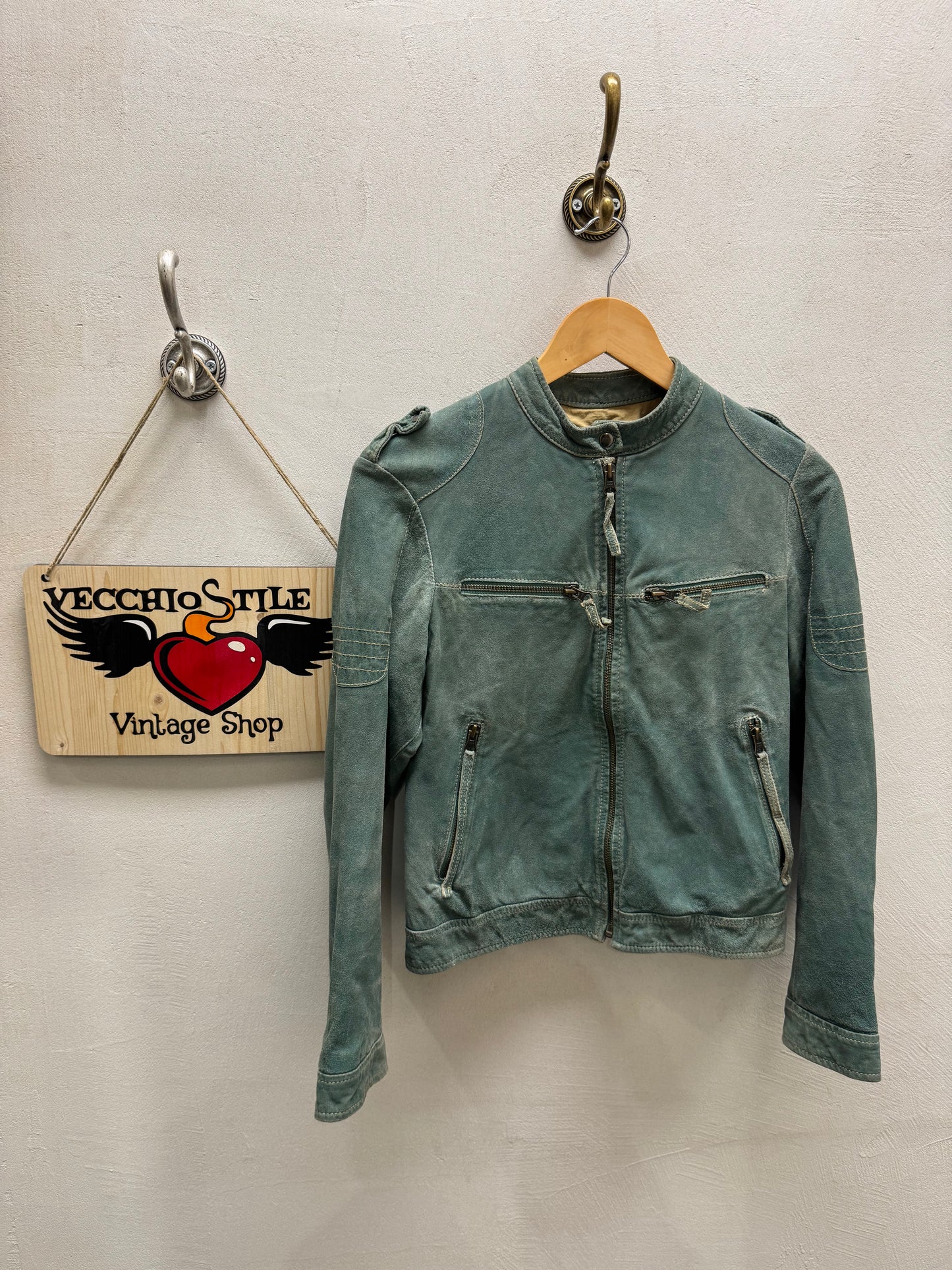 REAL LEATHER