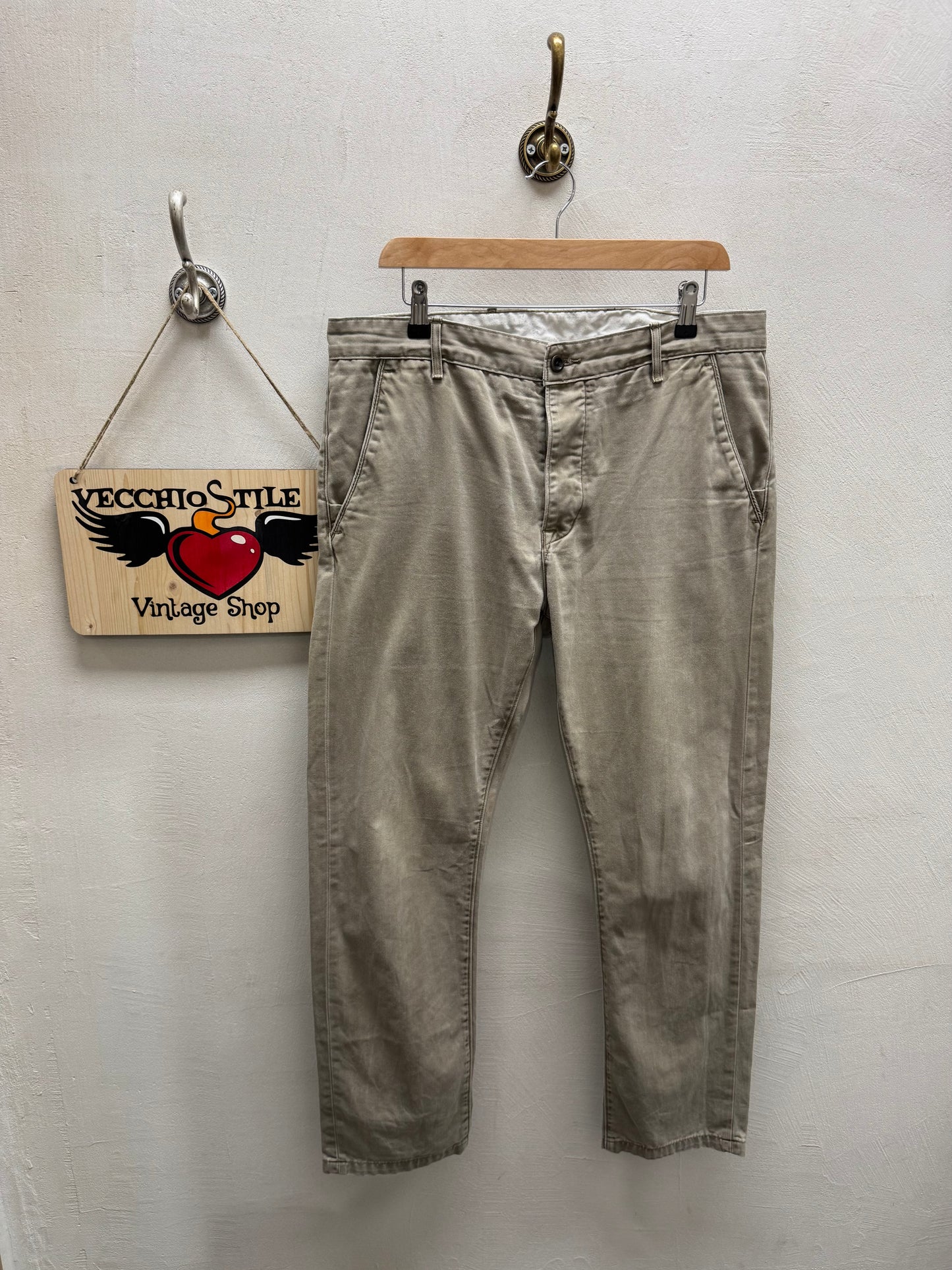 LEVI’S