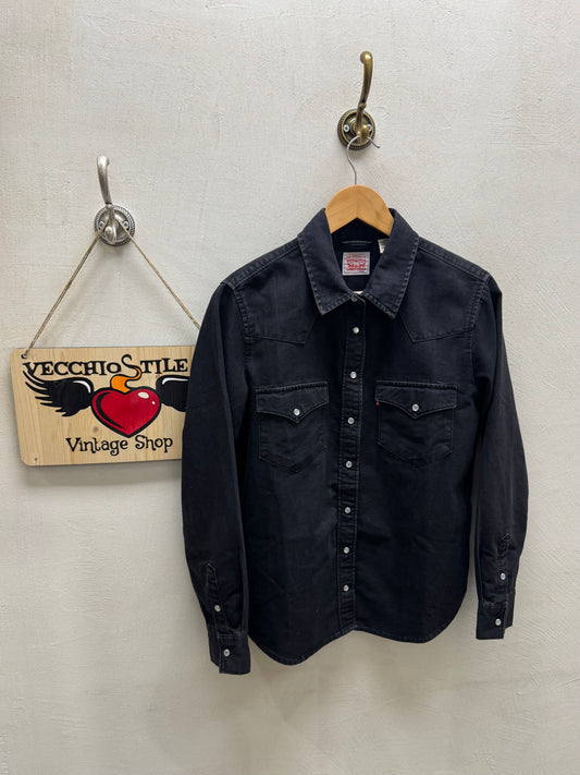 LEVI’S