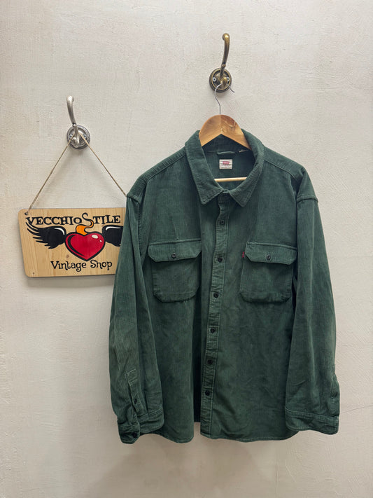 LEVI’S