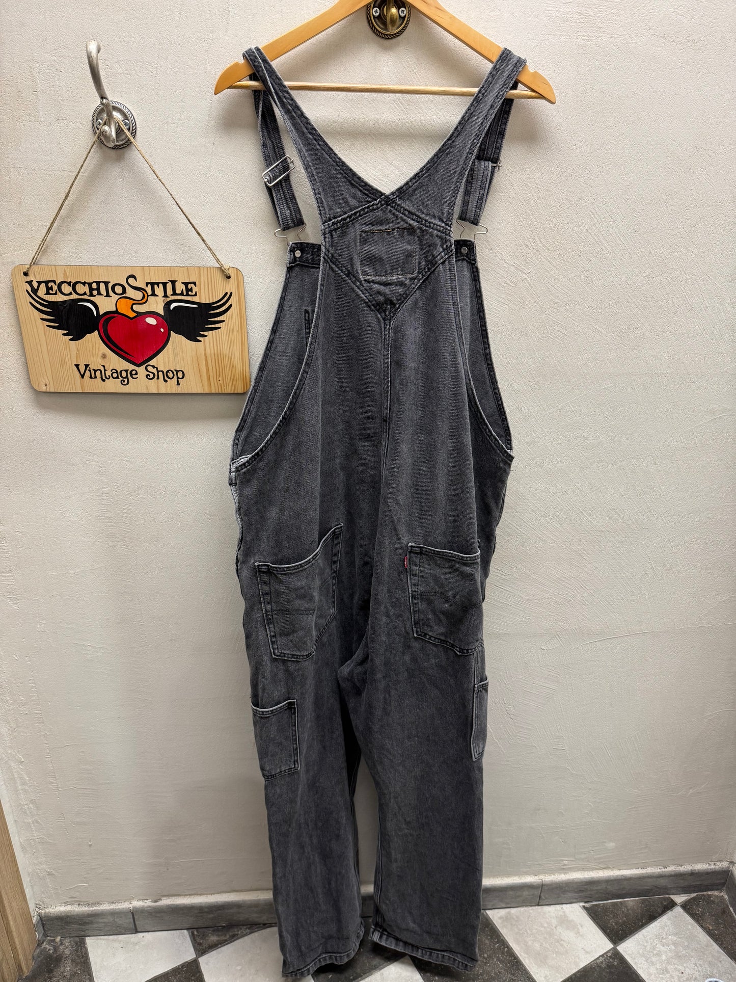 LEVI’S BIB OVERALL