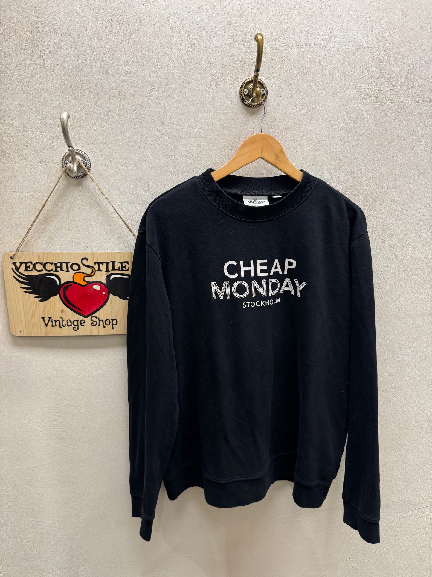CHEAP MONDAY