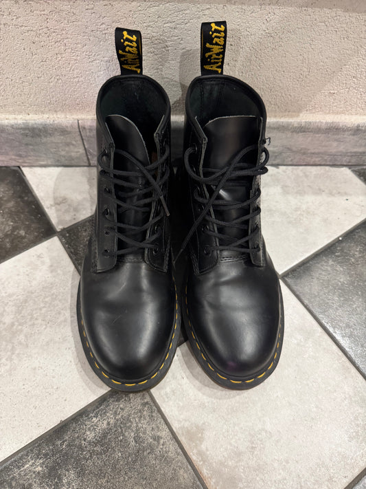 DR MARTENS 101