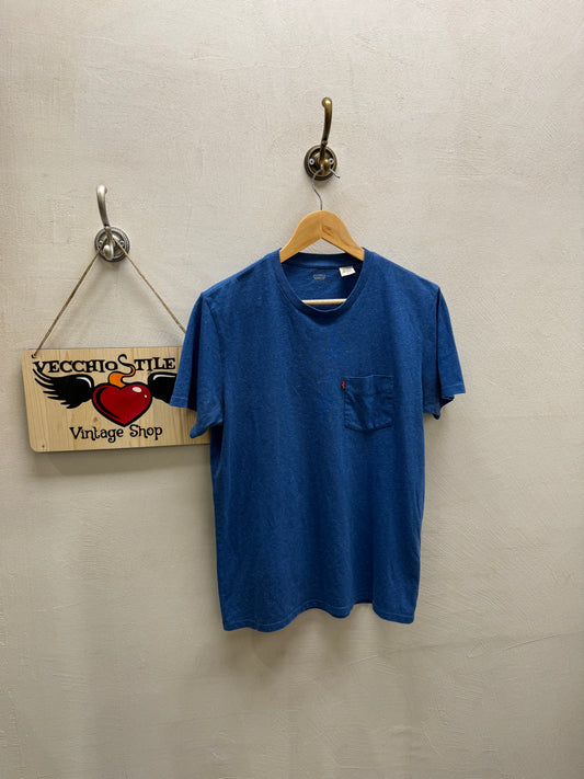 LEVI’S