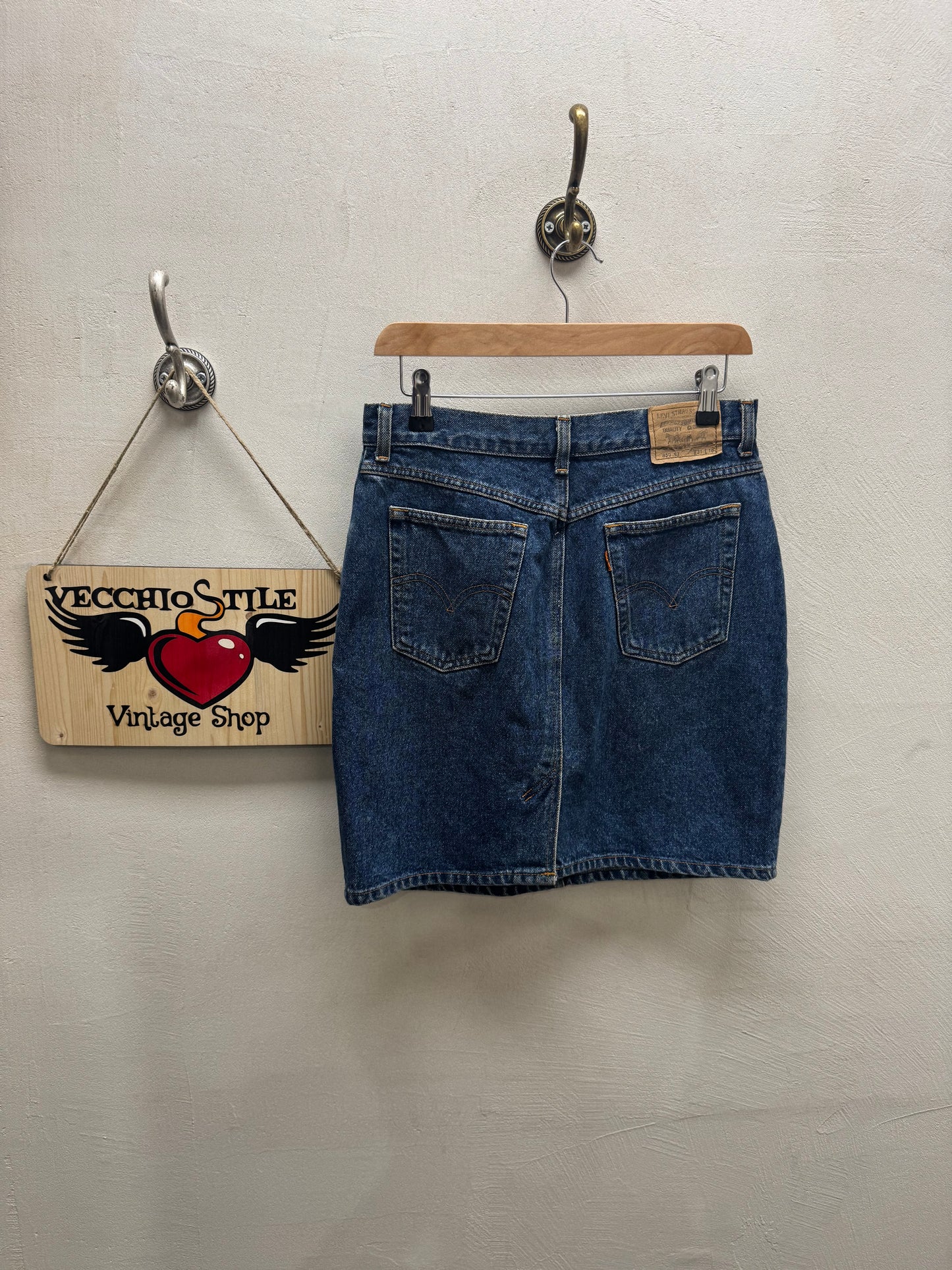 LEVI’S