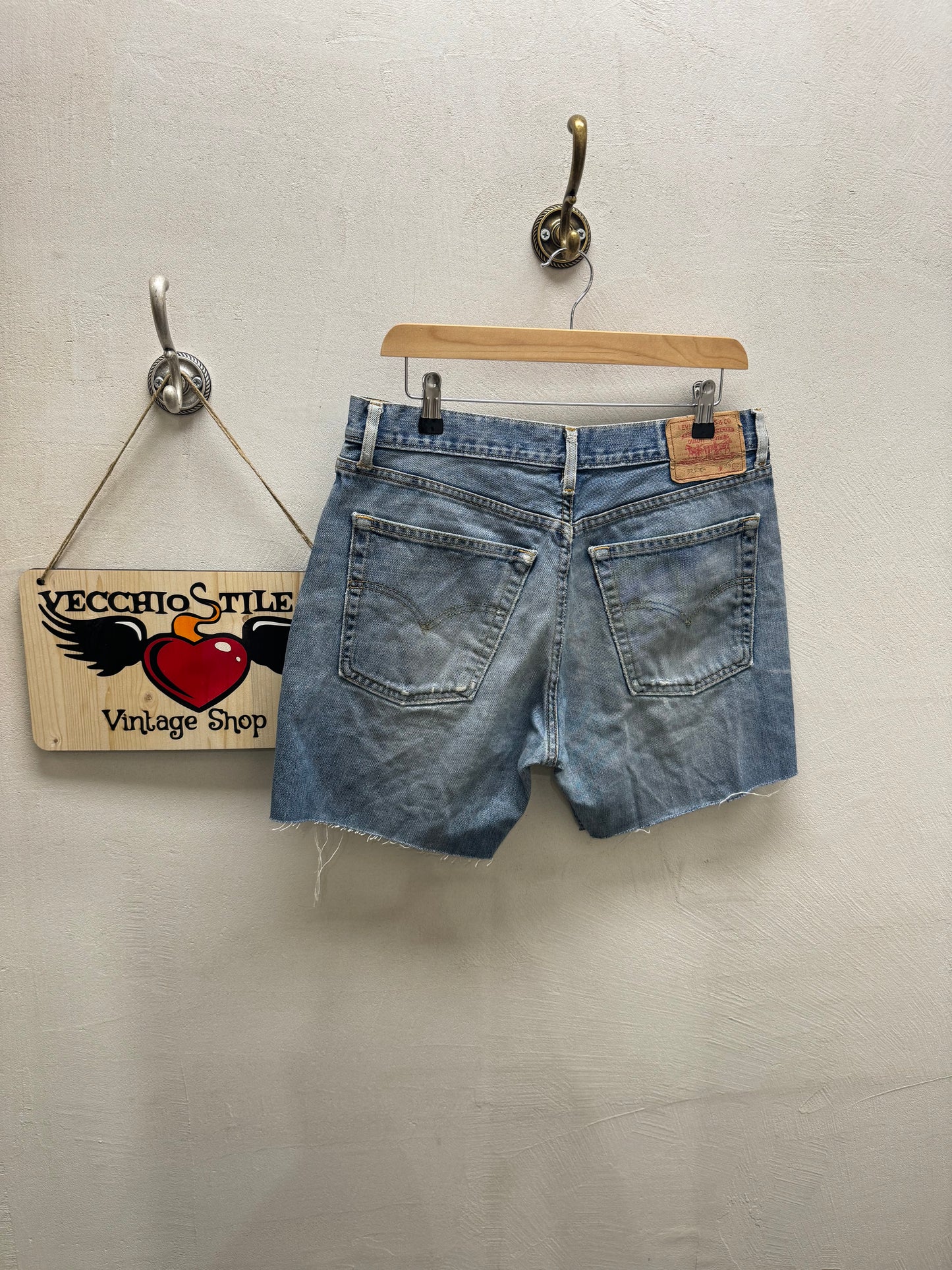 LEVI’S 525