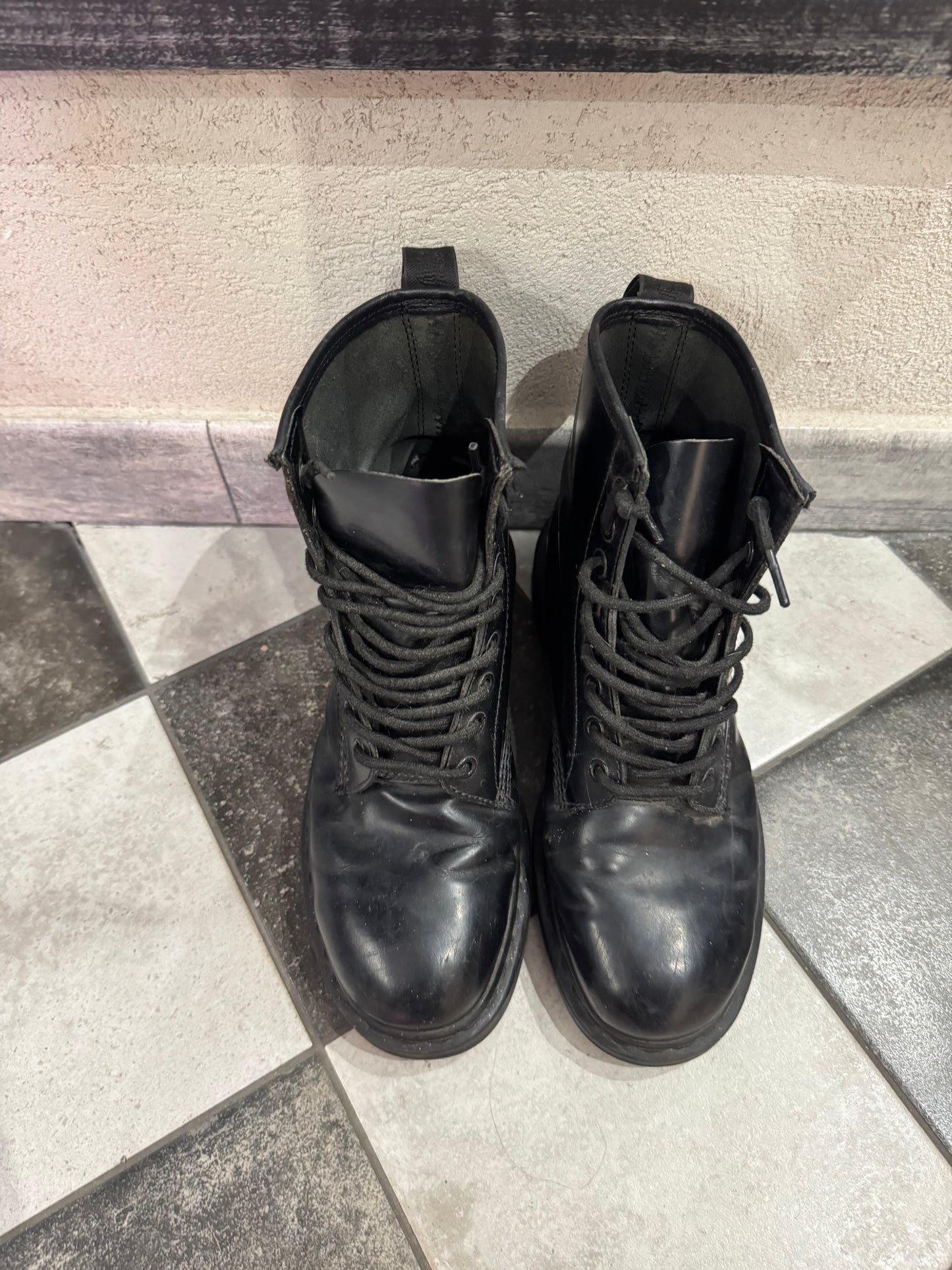 DR MARTENS 1460 MONO
