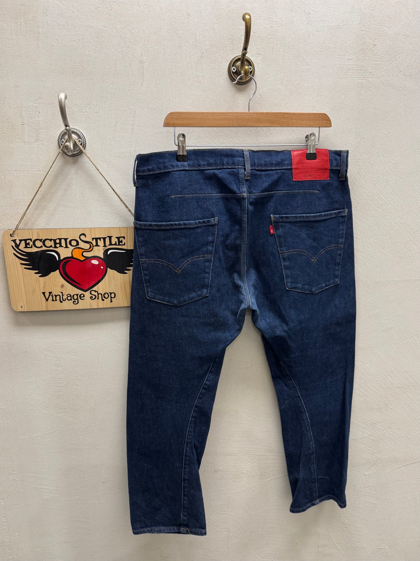 LEVI’S 502