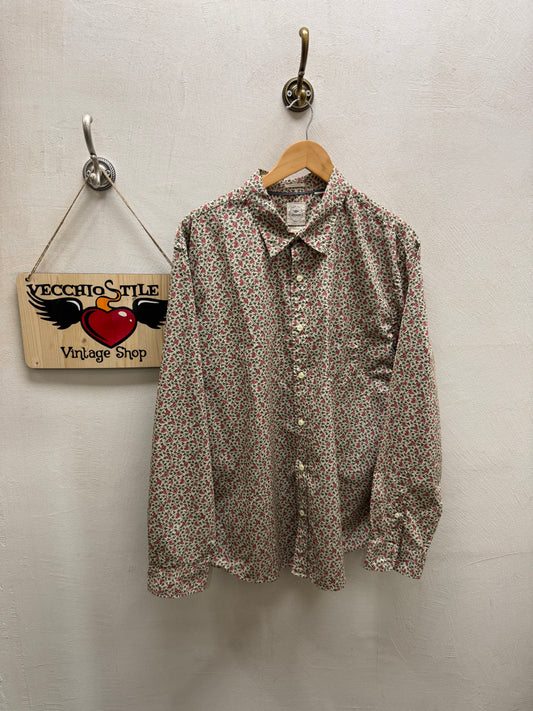 DOCKERS