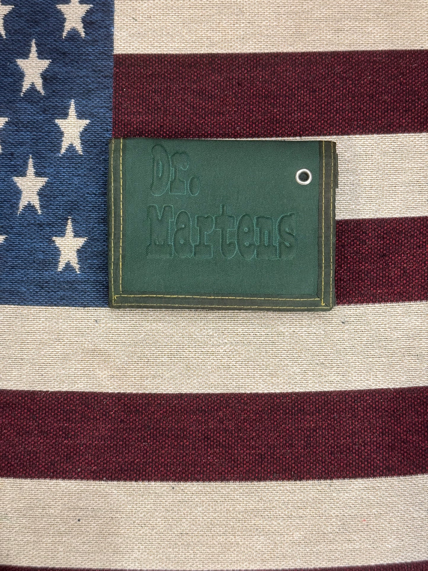 DR MARTENS