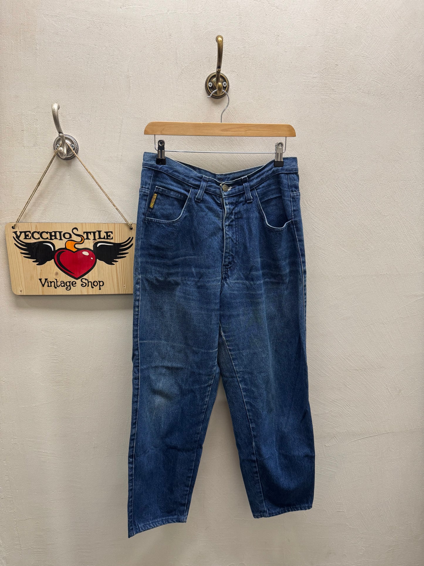 ARMANI JEANS