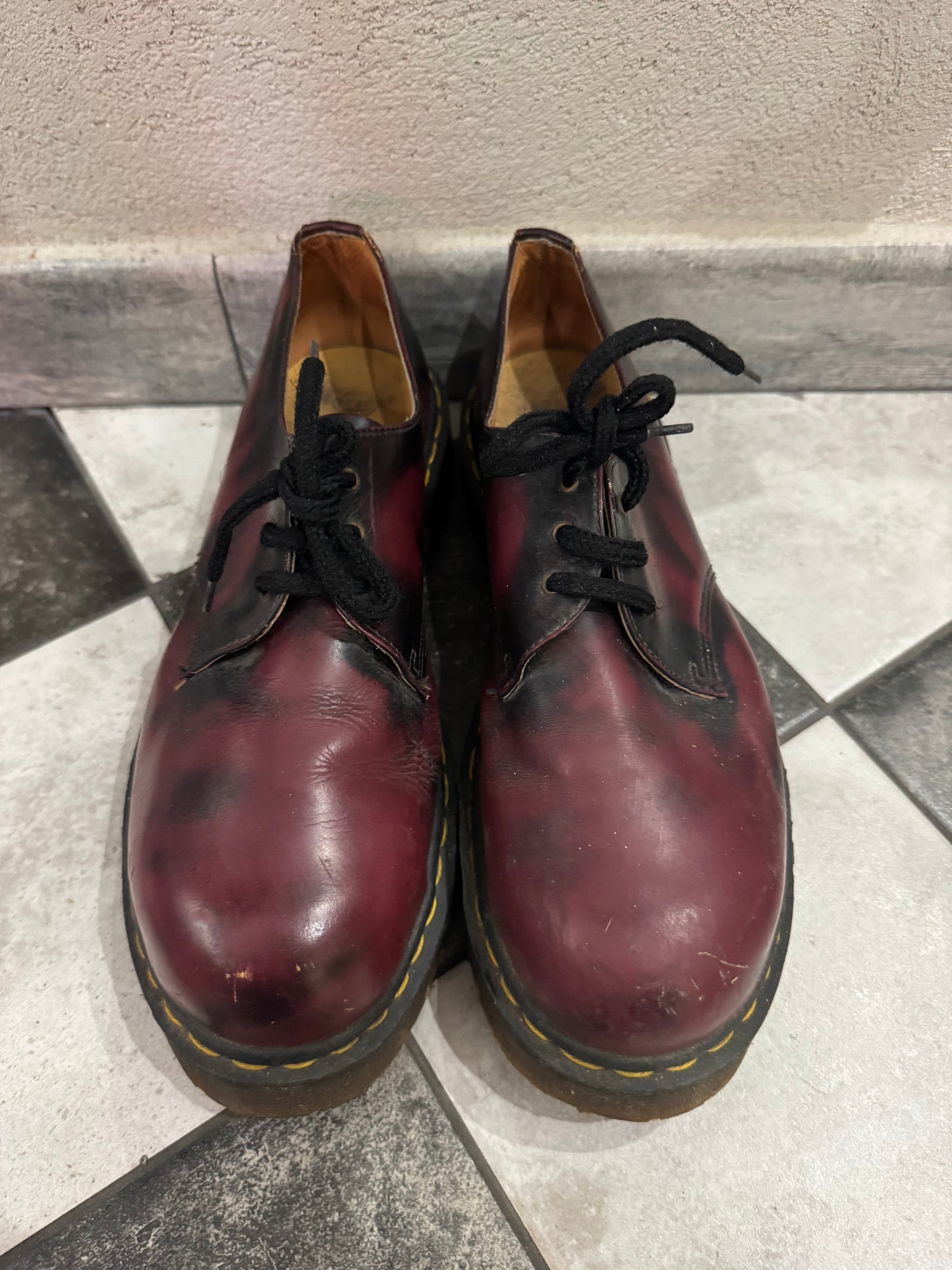 DR MARTENS 1461 MADE IN ENGLAND