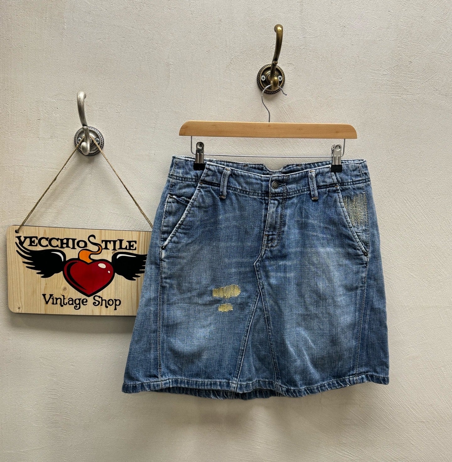 LEVI’S