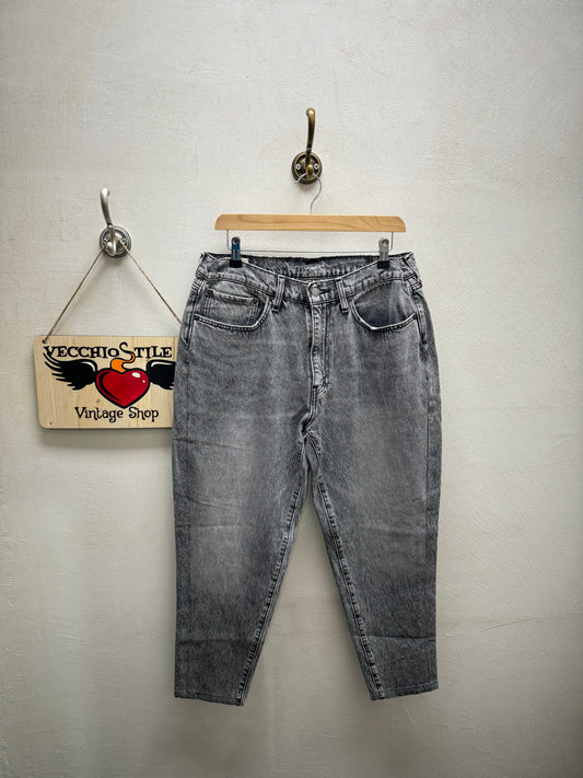 LEVI’S 562