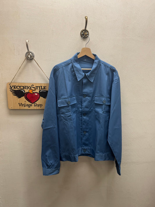 WORKER VINTAGE