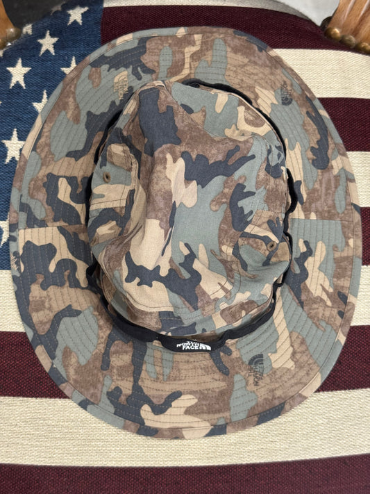 THE NORTH FACE