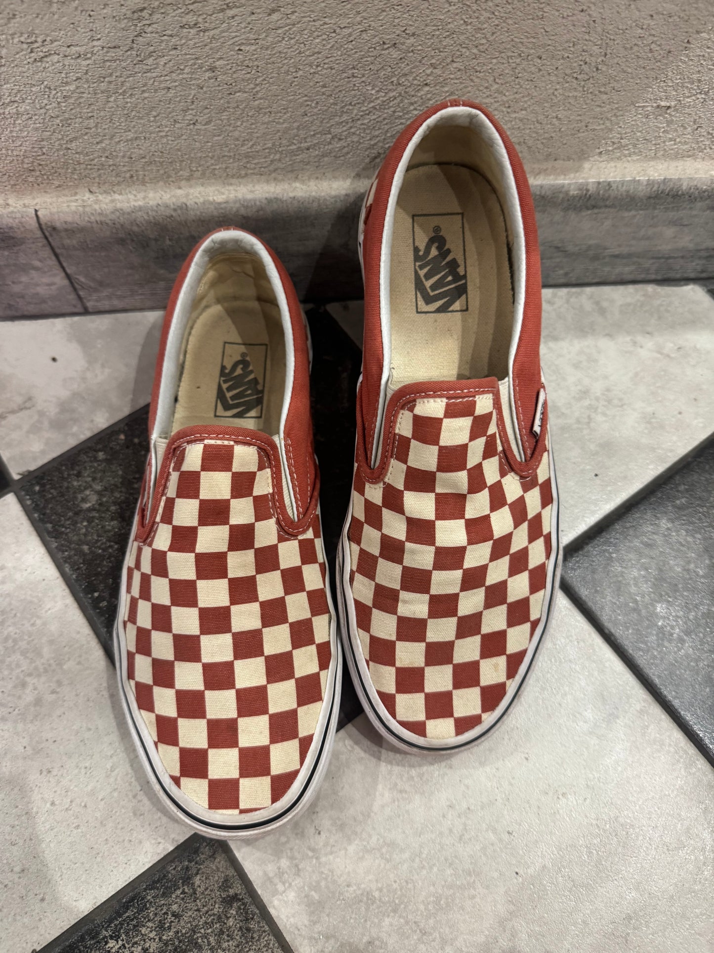 VANS
