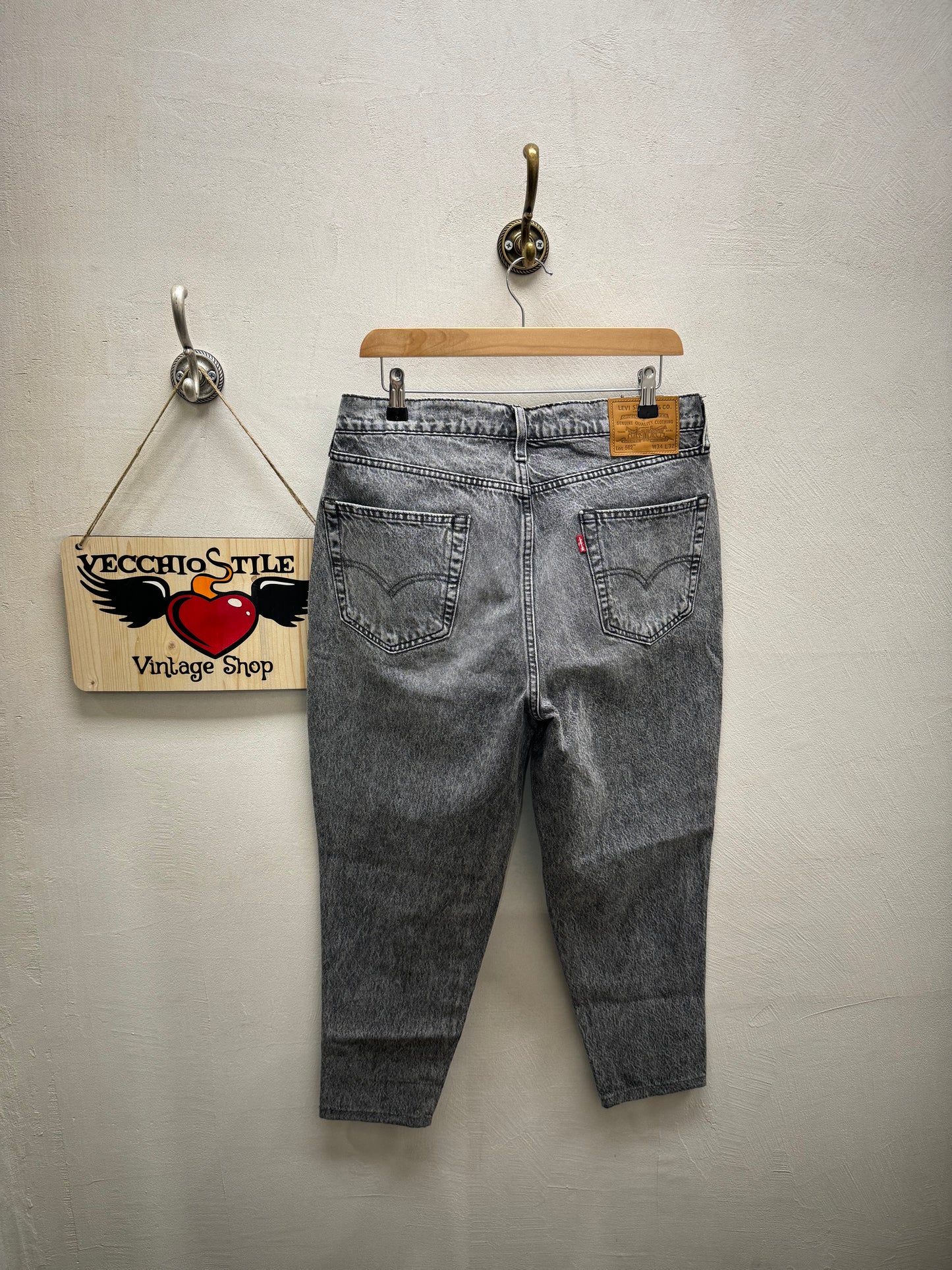 LEVI’S 562