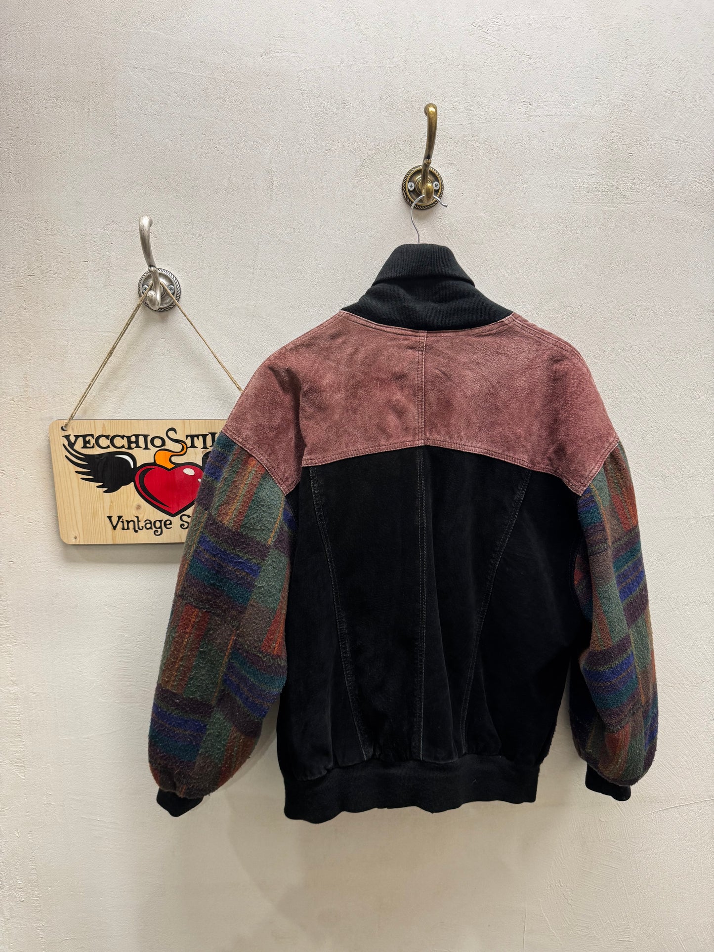 REAL LEATHER