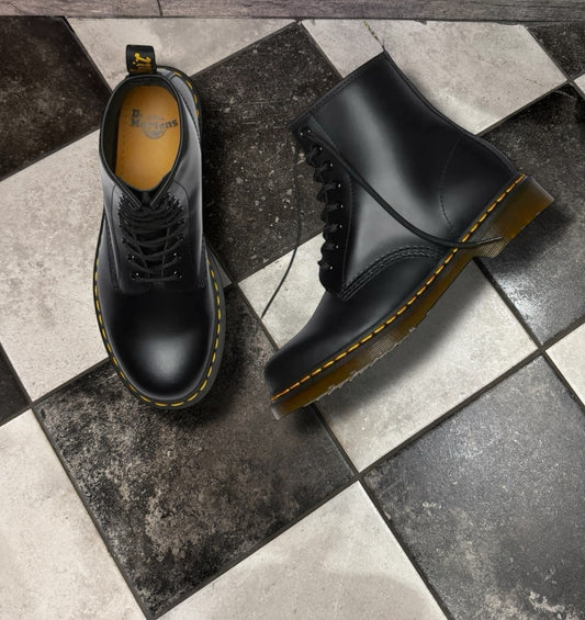 DR MARTENS 1460