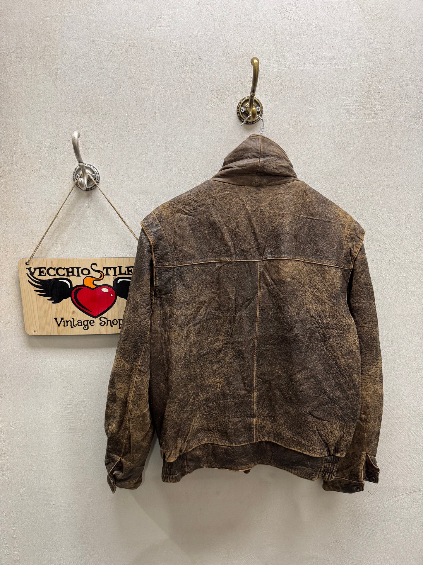 REAL LEATHER