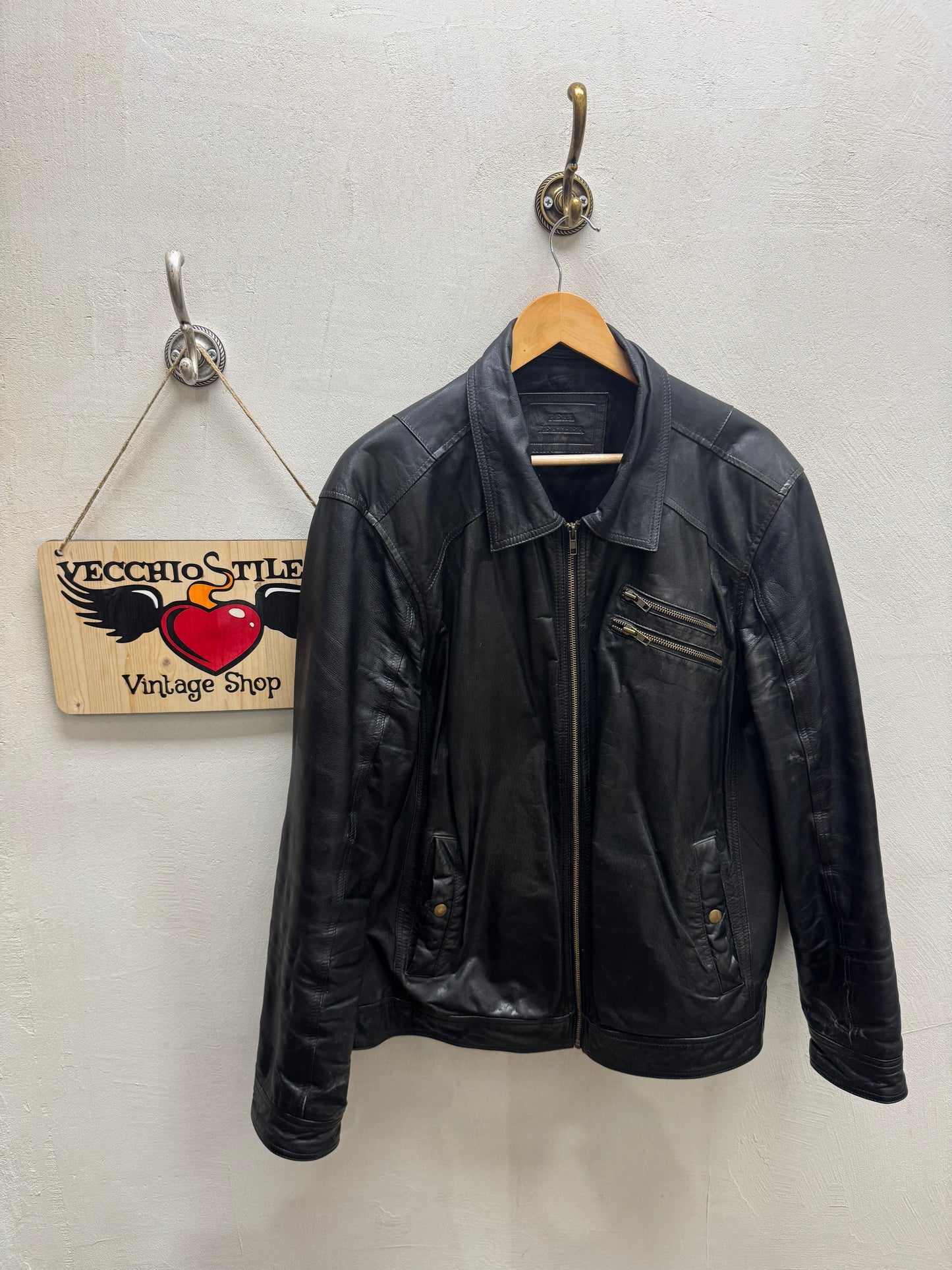 REAL LEATHER