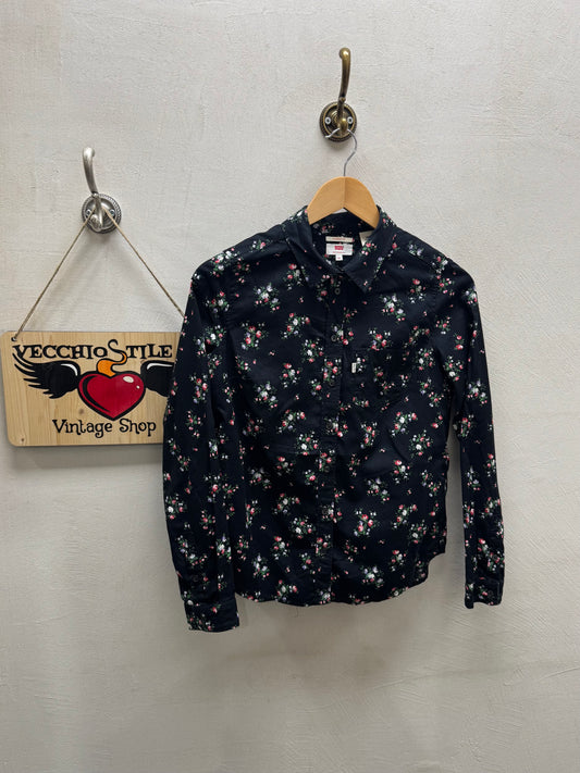 LEVI’S