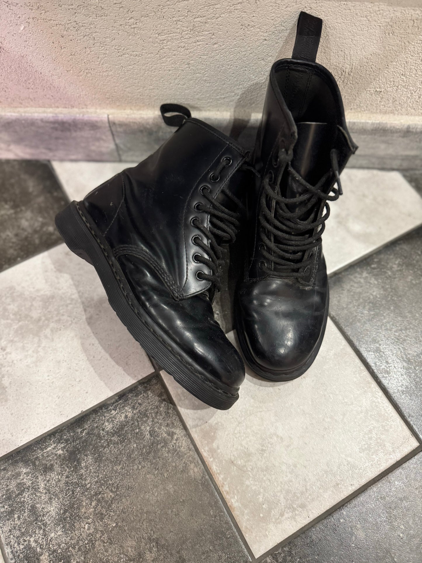 DR MARTENS 1460 MONO