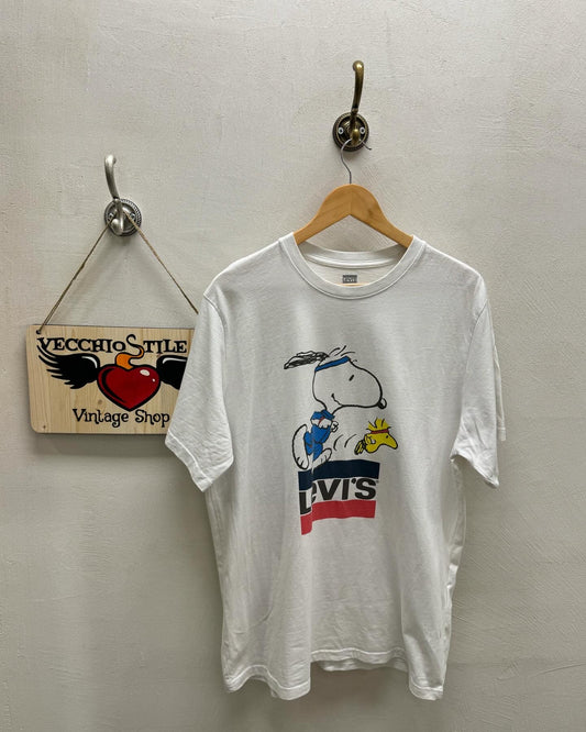 LEVI’S