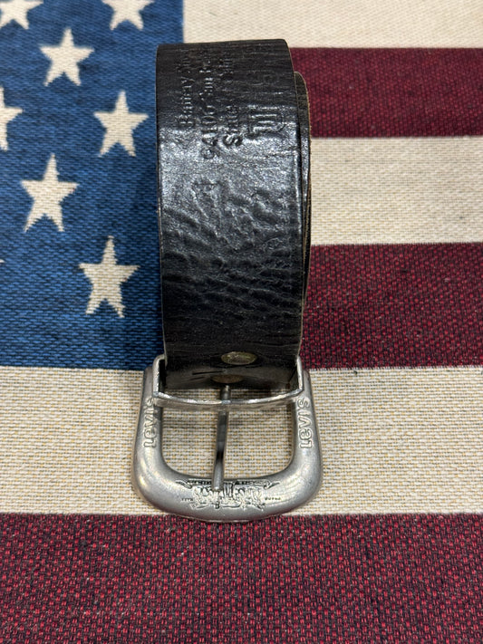 LEVI’S