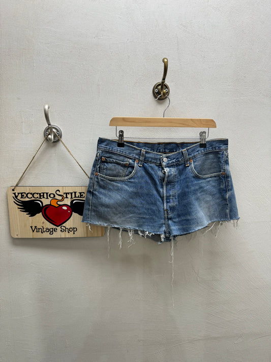 LEVI’S 513