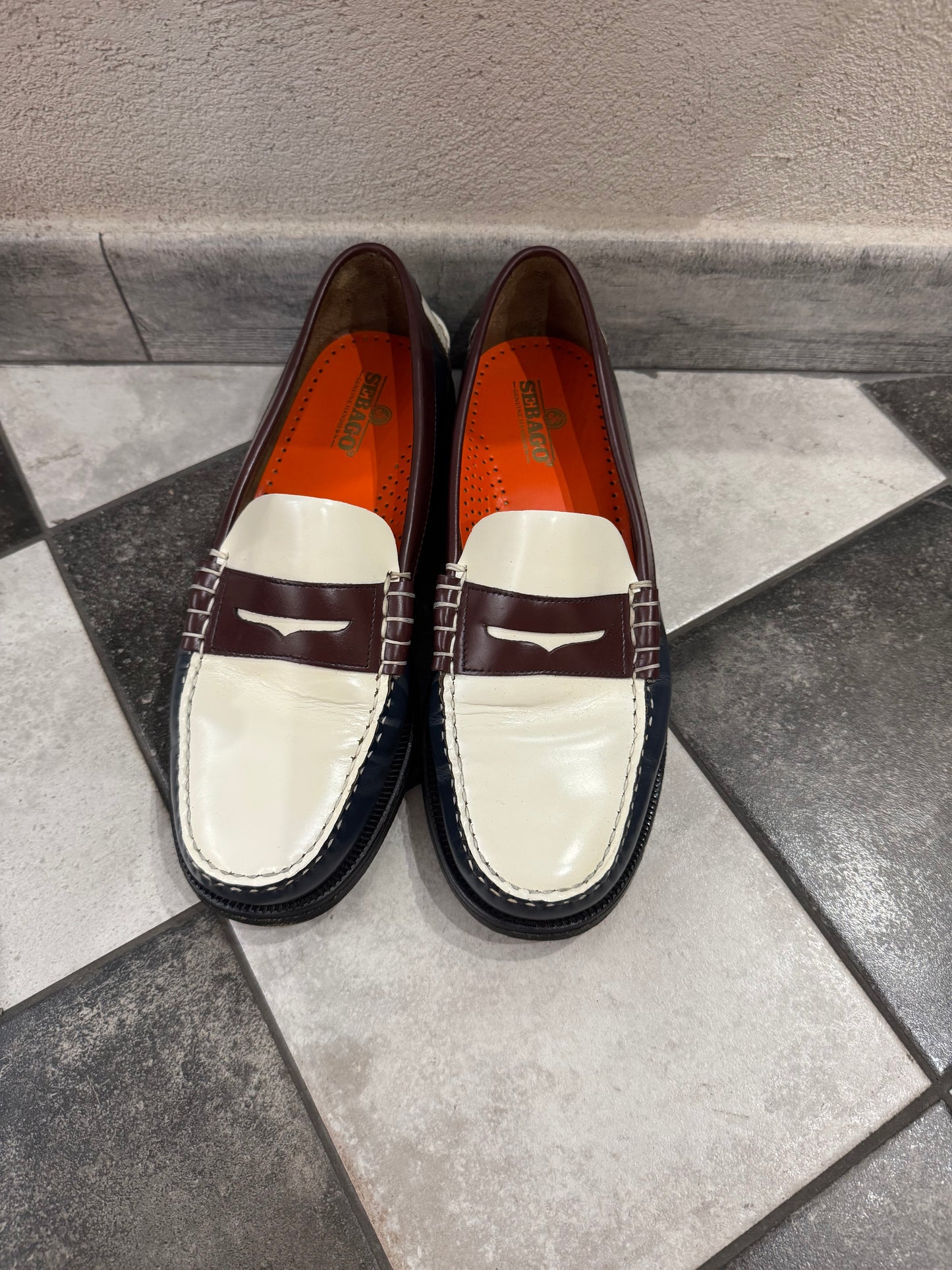 SEBAGO DAN