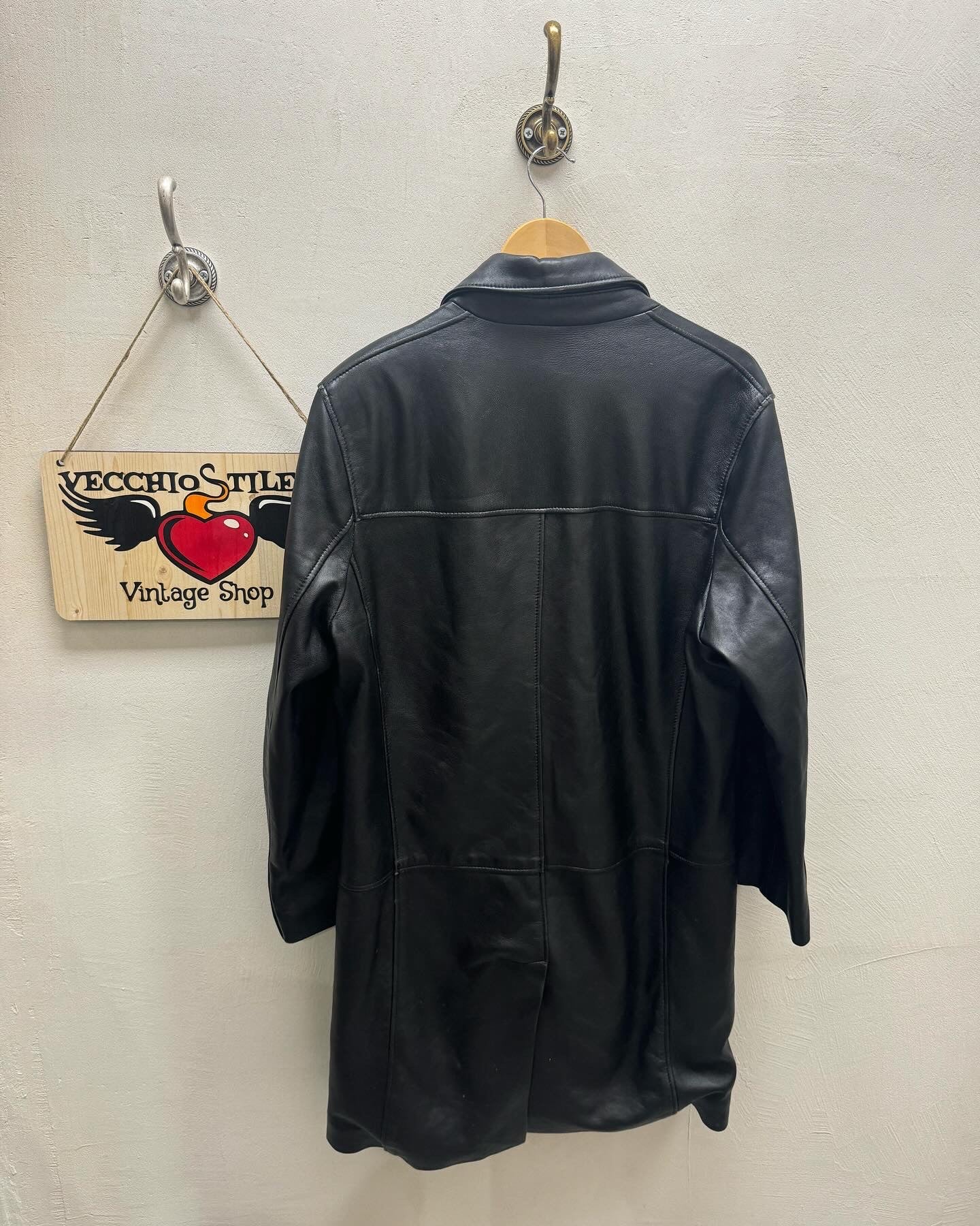 REAL LEATHER