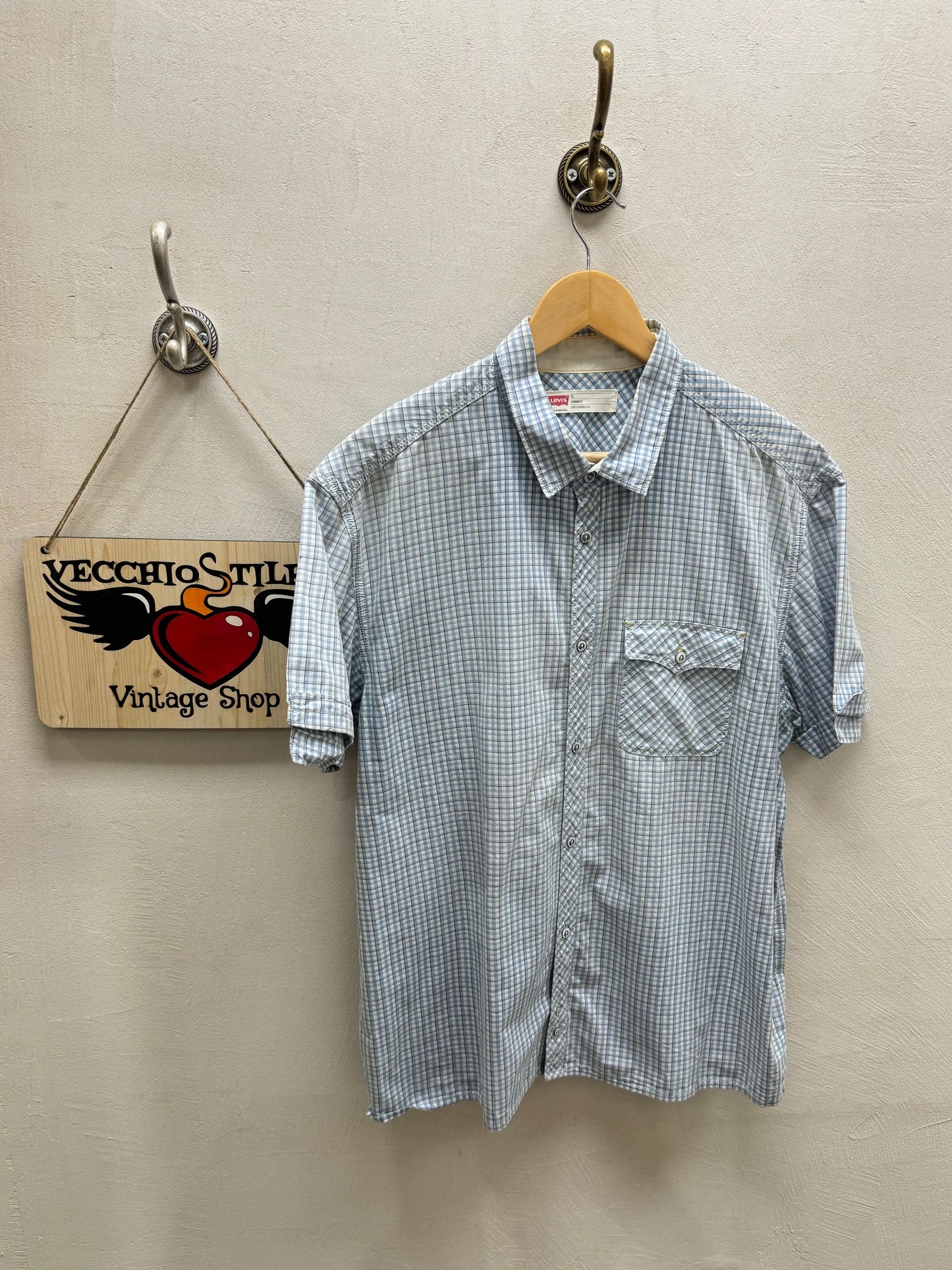 LEVI’S